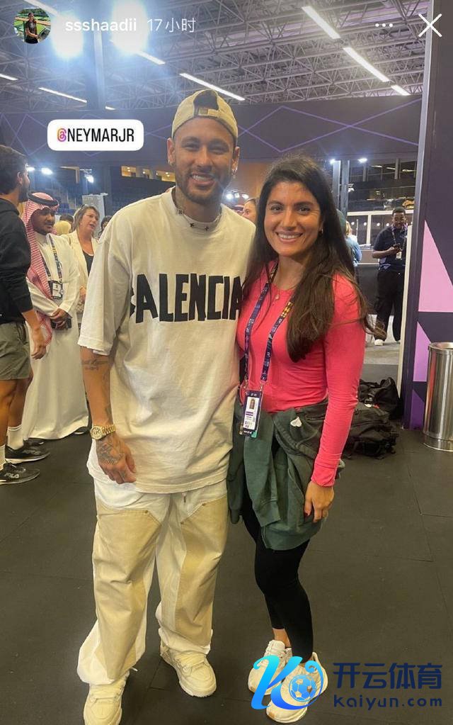 酸了！郑钦文讲解理疗师晒内马尔合照 团队追星趣事多